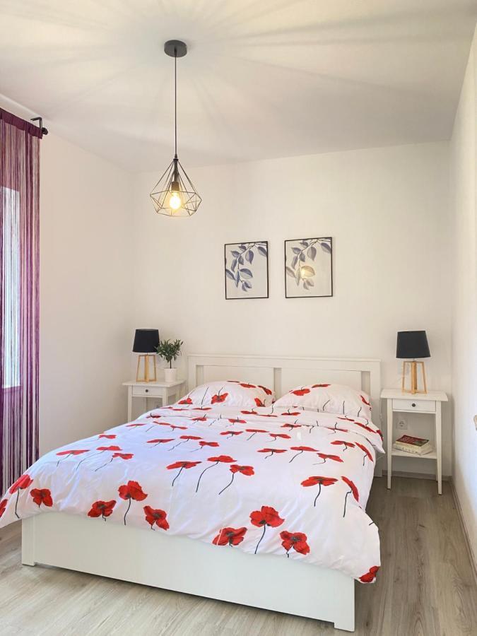 Holiday House Lucia Sukošan エクステリア 写真